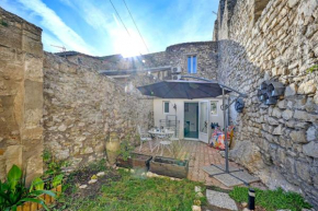 La Cigale - Vieux Village - Charmante Maisonnette climatisée avec Jardin